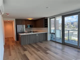 Photo #3: 202604822 Listing 