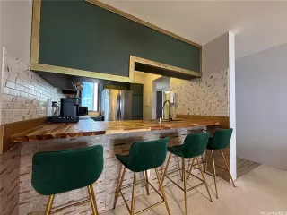 Photo #5: 202604825 Listing 