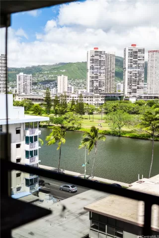 Photo #3: 202604831 Listing 