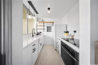 Photo #4: 202604831 Listing 