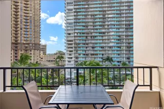 Photo #6: 202604852 Listing 