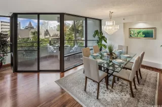 Photo #2: 202604873 Listing 