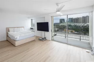 Photo #4: 202604885 Listing 