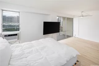 Photo #6: 202604885 Listing 