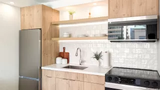 Photo #2: 202604895 Listing 