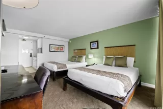 Photo #6: 202604905 Listing 