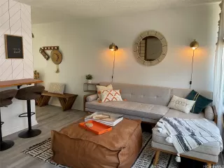 Photo #2: 202604925 Listing 