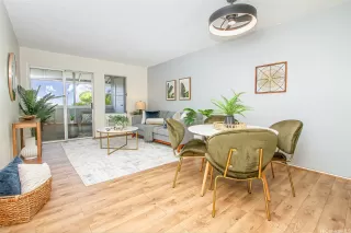 Photo #5: 202604928 Listing 