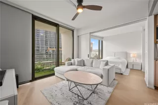 Photo #2: 202604933 Listing 