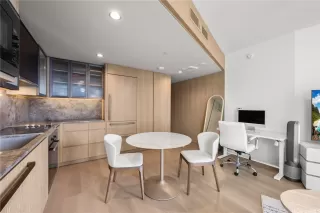 Photo #4: 202604933 Listing 