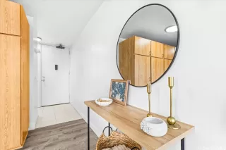 Photo #2: 202604936 Listing 