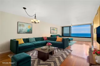 Photo #4: 202604940 Listing 