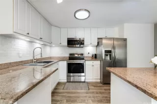 Photo #2: 202604972 Listing 