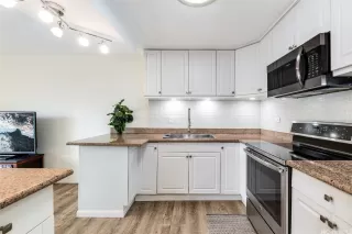 Photo #3: 202604972 Listing 