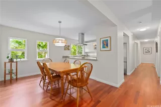 Photo #3: 202604975 Listing 