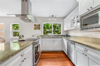 Photo #5: 202604975 Listing 