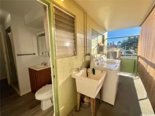 Photo #5: 202604980 Listing 