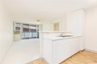 Photo #3: 202604995 Listing 