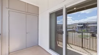 Photo #5: 202604996 Listing 