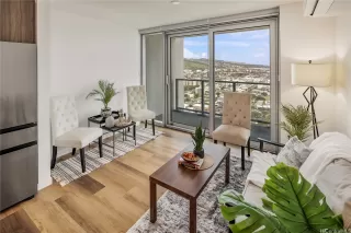 Photo #3: 202605005 Listing 