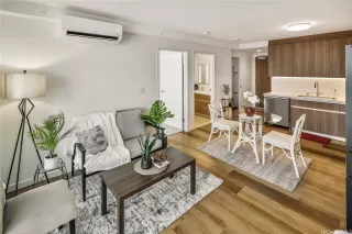 Photo #6: 202605005 Listing 