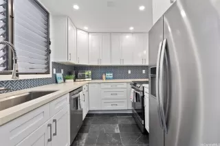 Photo #6: 202605017 Listing 