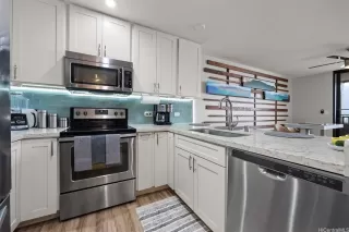 Photo #5: 202605042 Listing 