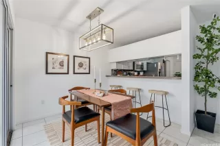 Photo #5: 202605049 Listing 