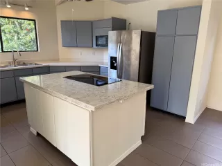 Photo #2: 202605071 Listing 