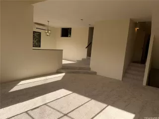 Photo #5: 202605071 Listing 