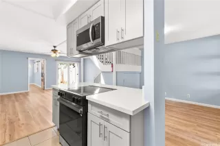 Photo #3: 202605086 Listing 