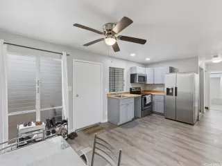 Photo #5: 202605096 Listing 