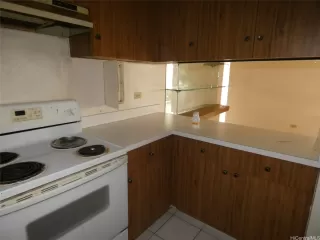 Photo #3: 202605101 Listing 