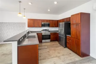 Photo #4: 202605119 Listing 