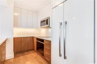 Photo #5: 202605127 Listing 