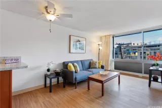 Photo #5: 202605136 Listing 