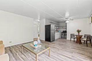 Photo #3: 202605147 Listing 