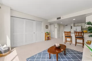 Photo #4: 202605154 Listing 