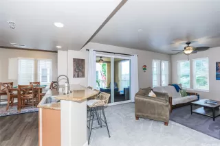 Photo #6: 202605161 Listing 