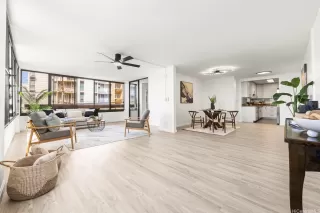 Photo #4: 202605169 Listing 