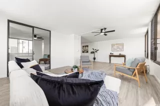 Photo #6: 202605169 Listing 