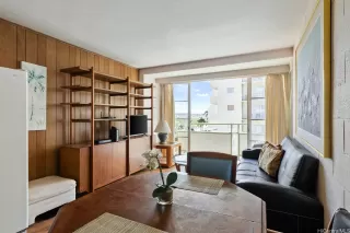 Photo #2: 202605174 Listing 