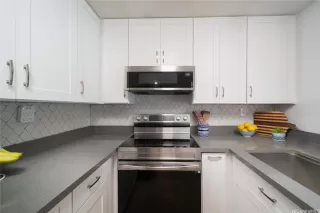 Photo #6: 202605178 Listing 