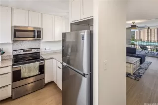 Photo #4: 202605184 Listing 