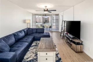 Photo #5: 202605184 Listing 