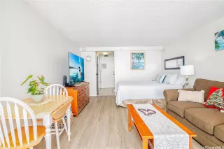 Photo #2: 202605194 Listing 