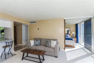 Photo #3: 202605211 Listing 