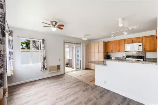 Photo #4: 202605233 Listing 