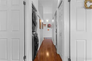 Photo #6: 202605276 Listing 