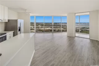 Photo #5: 202605285 Listing 